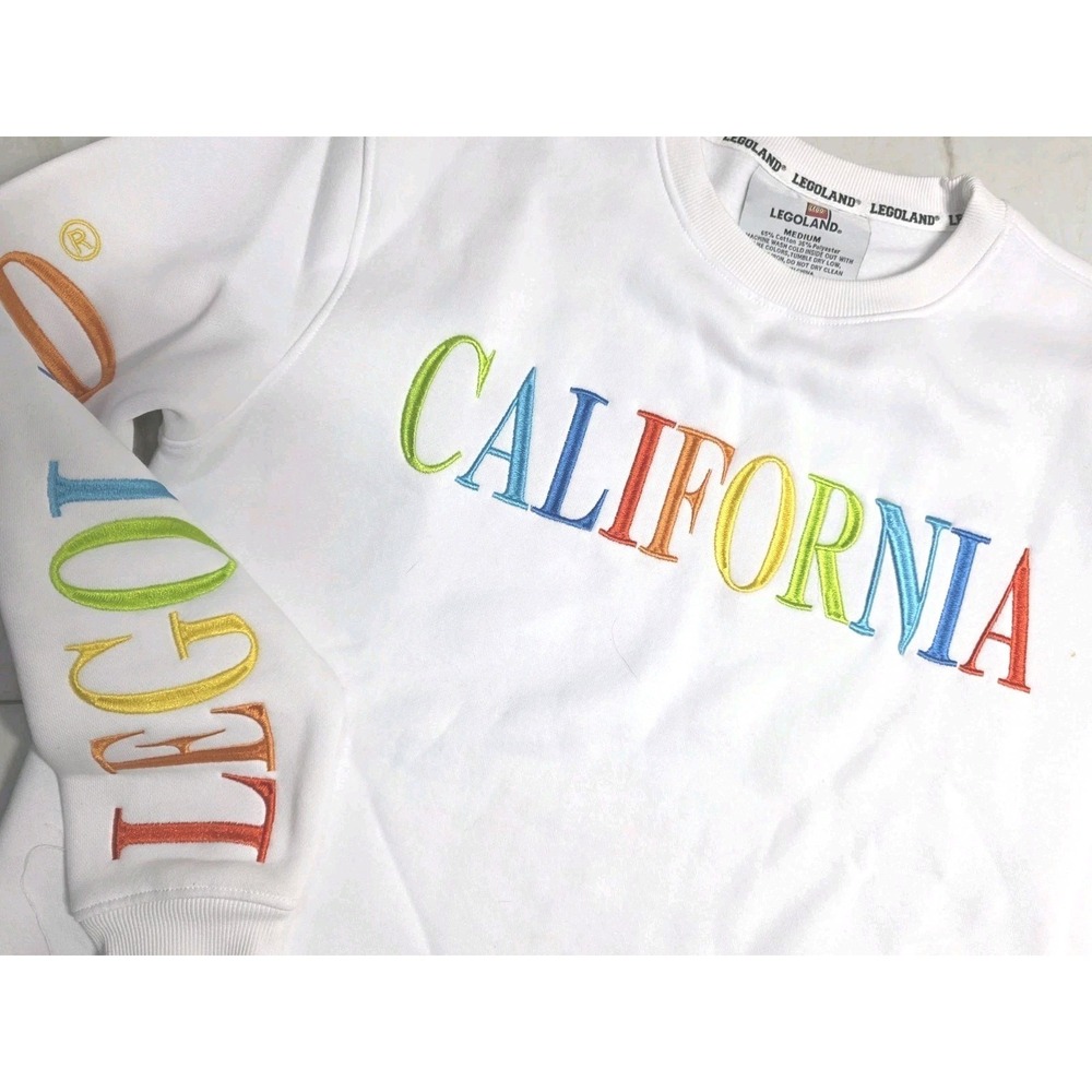 LEGOLAND California Rainbow Embroidered Cropped Sweatshirt Women's M 2022 - Picture 4 of 12